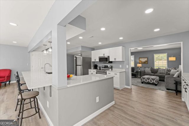 2878 Clearbrook Drive NE, Marietta, GA 30068