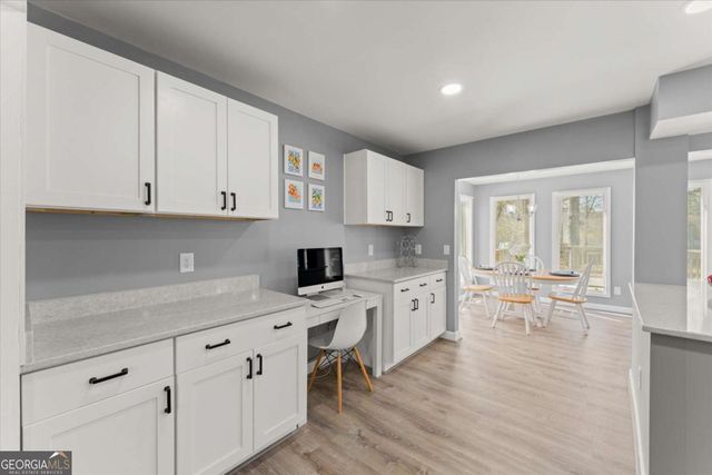 2878 Clearbrook Drive NE, Marietta, GA 30068