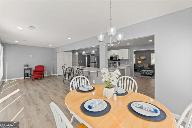 2878 Clearbrook Drive NE, Marietta, GA 30068