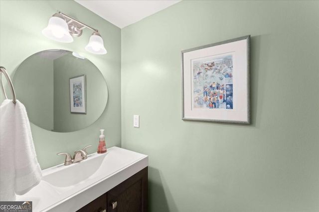 2878 Clearbrook Drive NE, Marietta, GA 30068