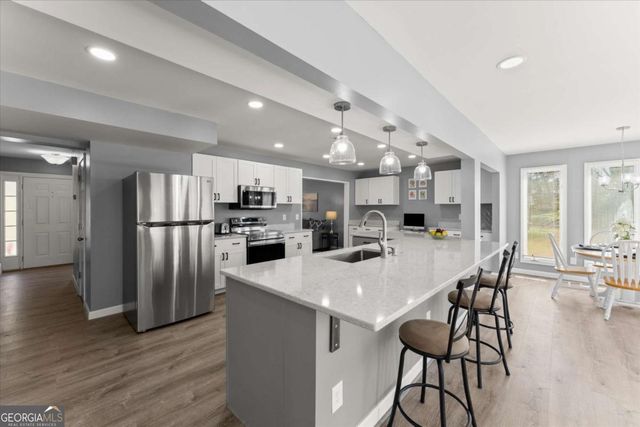 2878 Clearbrook Drive NE, Marietta, GA 30068