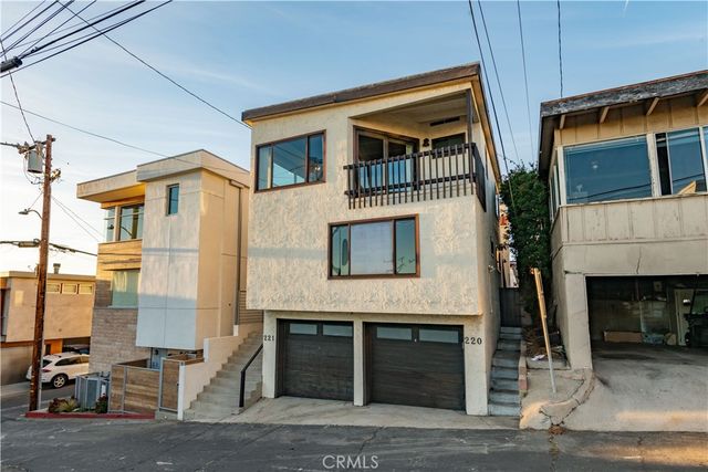 221 12th Place, Manhattan Beach, CA 90266