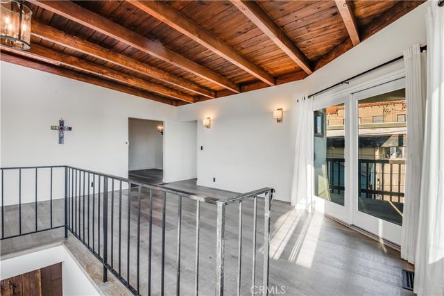 221 12th Place, Manhattan Beach, CA 90266