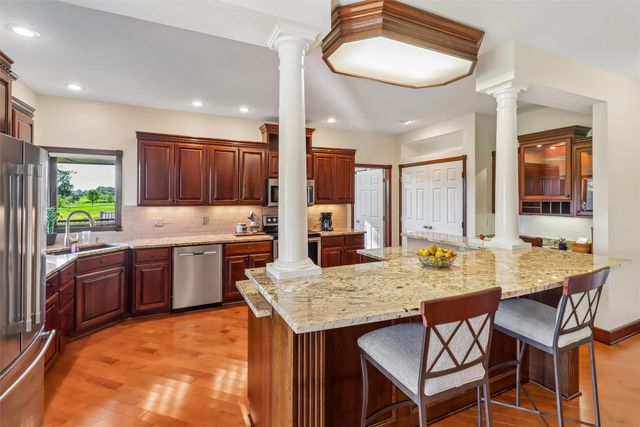 3418 NE Briarwood Drive, Ankeny, IA 50021
