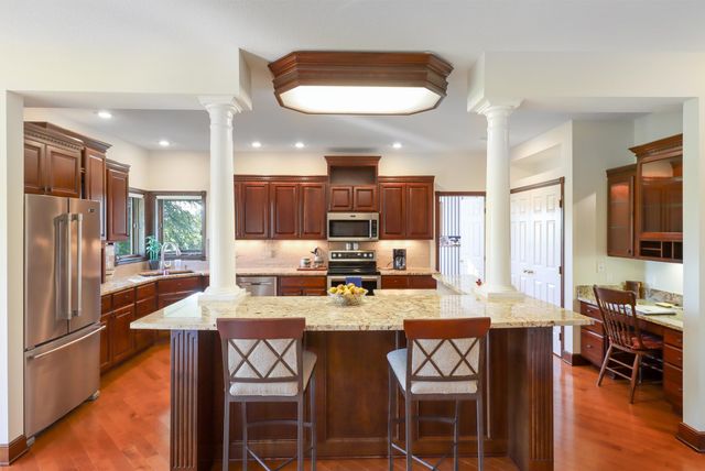 3418 NE Briarwood Drive, Ankeny, IA 50021