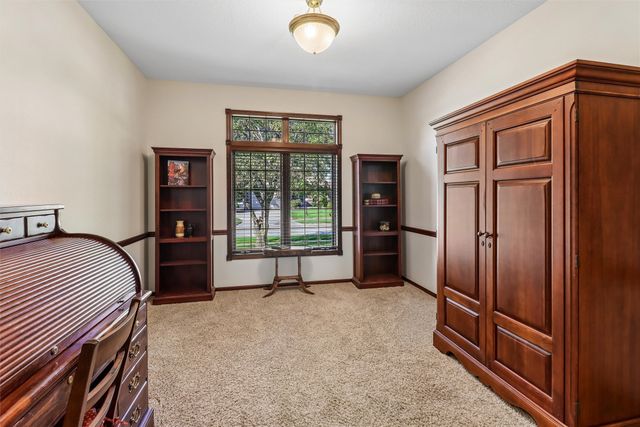 3418 NE Briarwood Drive, Ankeny, IA 50021