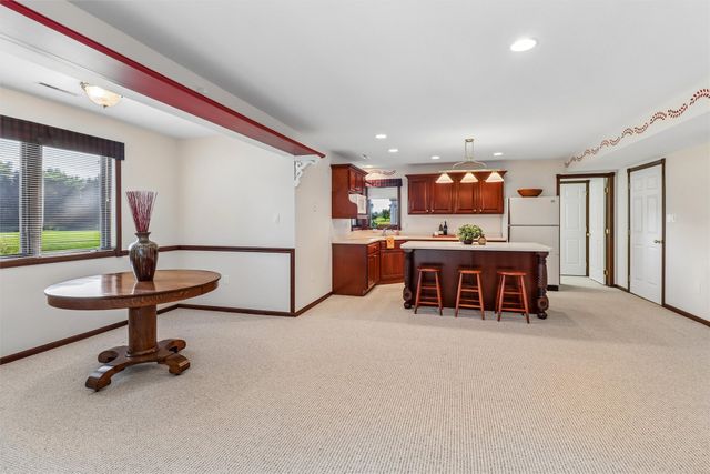 3418 NE Briarwood Drive, Ankeny, IA 50021