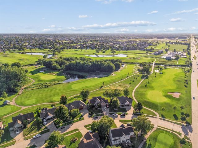 3418 NE Briarwood Drive, Ankeny, IA 50021