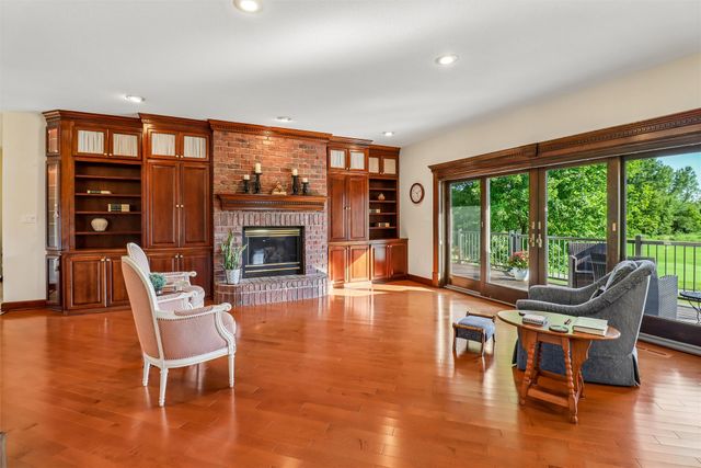 3418 NE Briarwood Drive, Ankeny, IA 50021