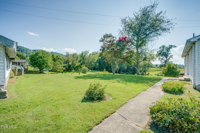 126 California Road, Church Hill, TN 37642