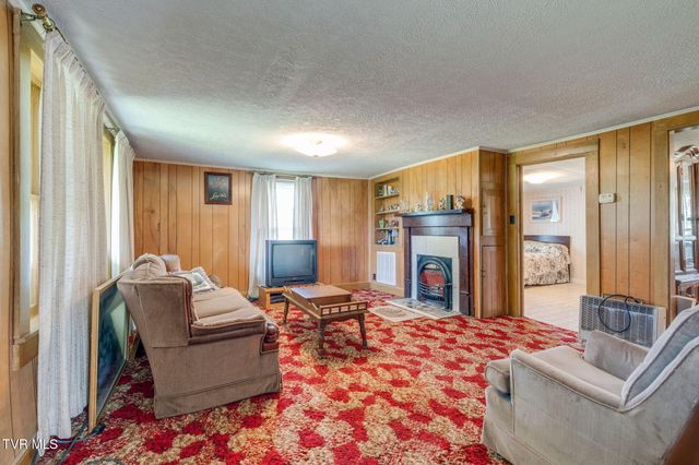 126 California Road, Church Hill, TN 37642