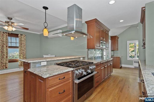 141 Henry Street, Hasbrouck Heights, NJ 07604