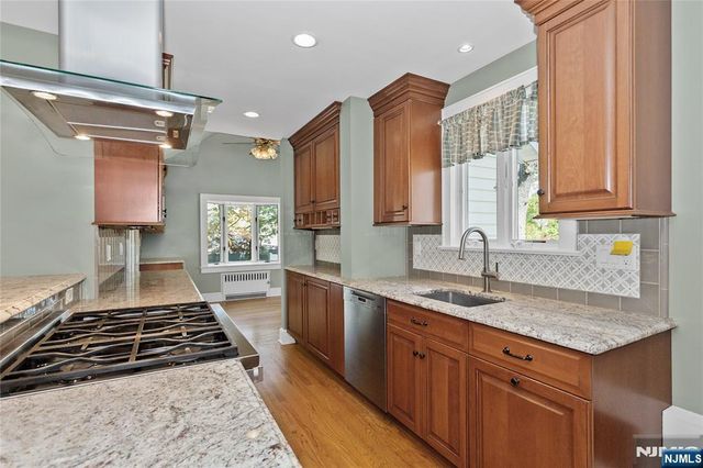 141 Henry Street, Hasbrouck Heights, NJ 07604