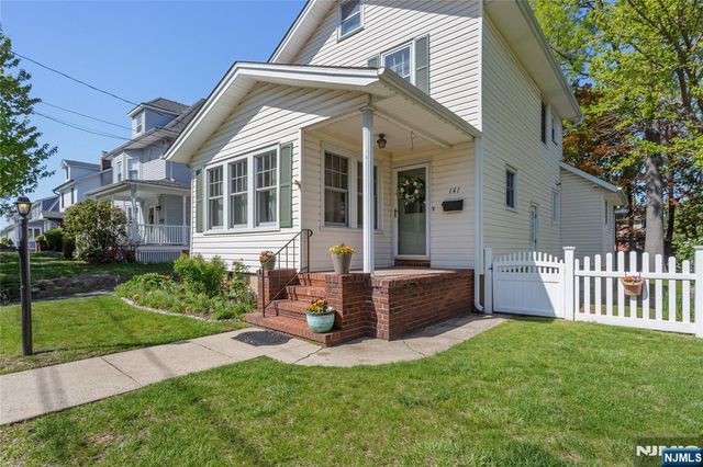 141 Henry Street, Hasbrouck Heights, NJ 07604