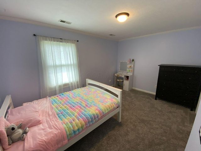 101 Pinecrest Court, Bellefontaine, OH 43311