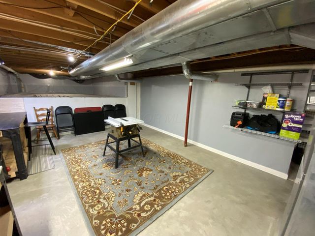 101 Pinecrest Court, Bellefontaine, OH 43311