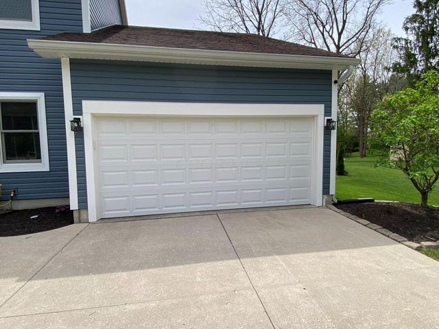 101 Pinecrest Court, Bellefontaine, OH 43311