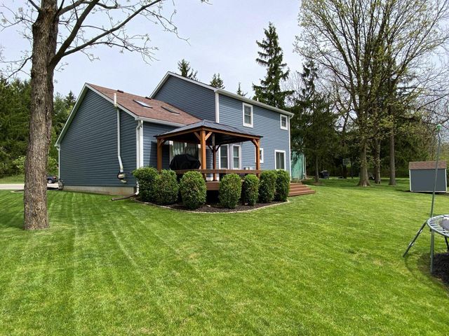 101 Pinecrest Court, Bellefontaine, OH 43311