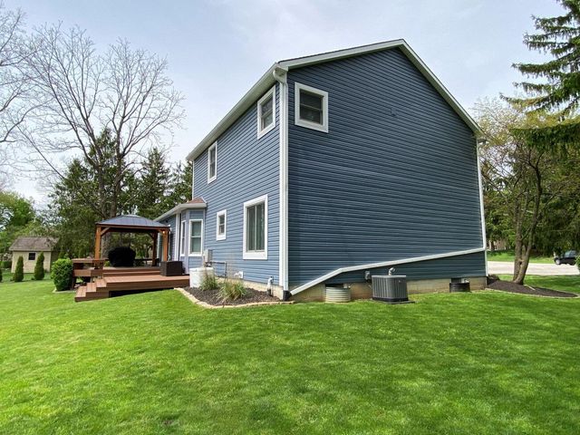 101 Pinecrest Court, Bellefontaine, OH 43311