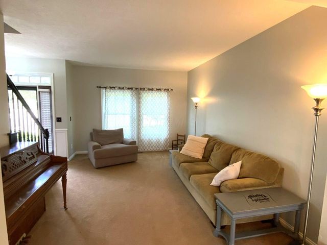 101 Pinecrest Court, Bellefontaine, OH 43311