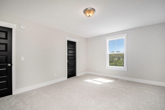 7445 Traditional Court SE, Caledonia, MI 49316