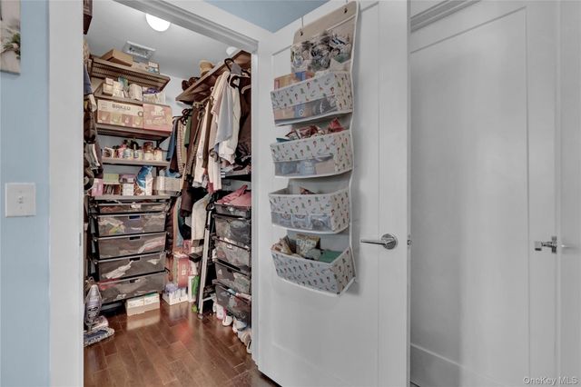 622 Marina Pointe Drive 622, East Rockaway, NY 11518