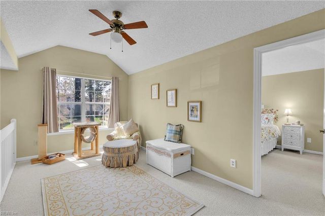 862 Gleneagles DR, Newport News, VA 23602