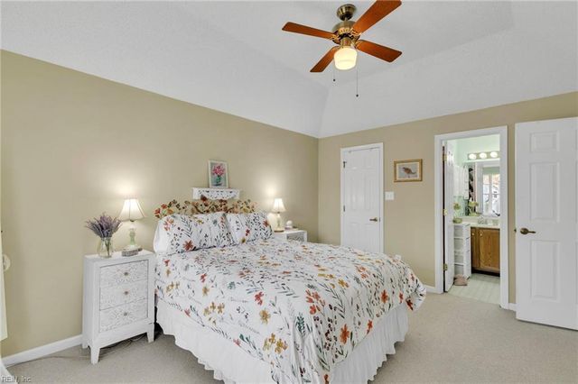 862 Gleneagles DR, Newport News, VA 23602