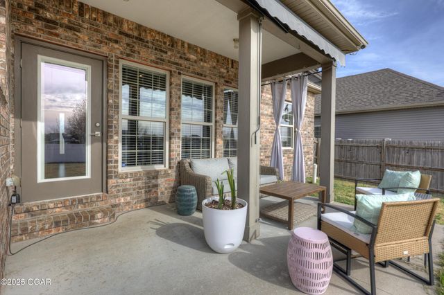 2230 W 26th Street, Joplin, MO 64804