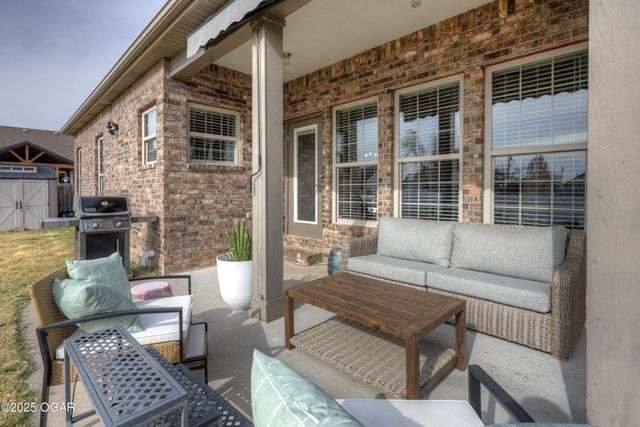 2230 W 26th Street, Joplin, MO 64804