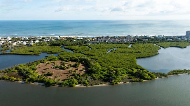 302 S RIVERWALK DRIVE, Palm Coast, FL 32137