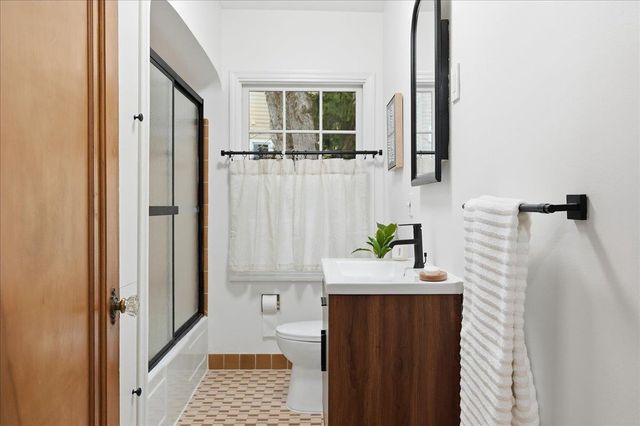 3223 Topping Road, Madison, WI 53705