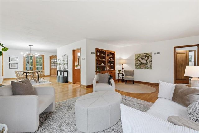 3223 Topping Road, Madison, WI 53705