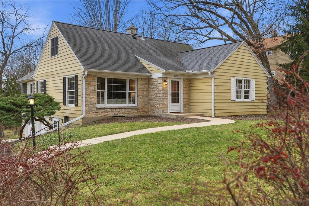 3223 Topping Road, Madison, WI 53705