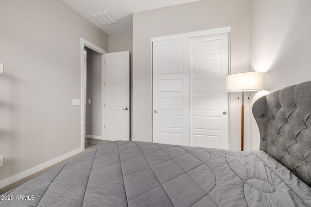 8026 W NICOLET Avenue, Glendale, AZ 85303