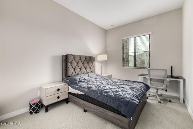 8026 W NICOLET Avenue, Glendale, AZ 85303