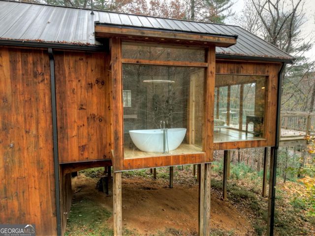 175 Big Creek Vista, Blue Ridge, GA 30513