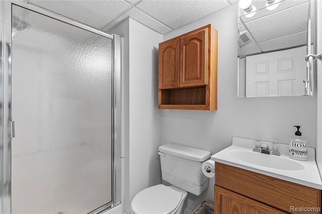 1043 Arthur Drive, Troy, MI 48083