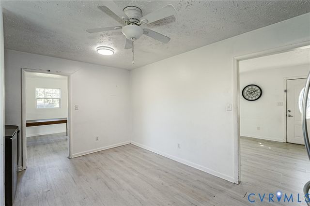8624 Warrior Rd, Quinton, VA 23141