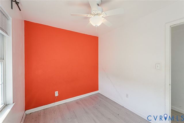 8624 Warrior Rd, Quinton, VA 23141