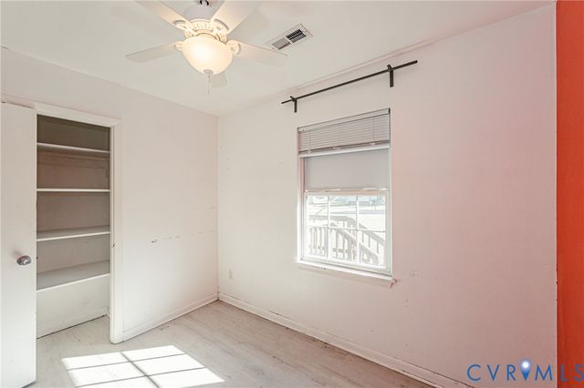 8624 Warrior Rd, Quinton, VA 23141
