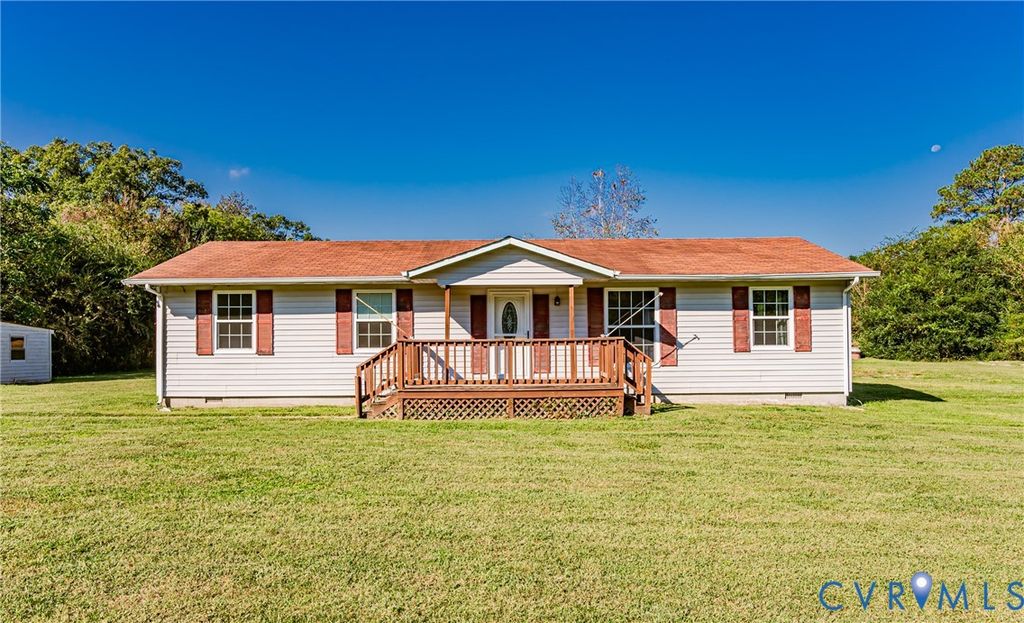 8624 Warrior Rd, Quinton, VA 23141