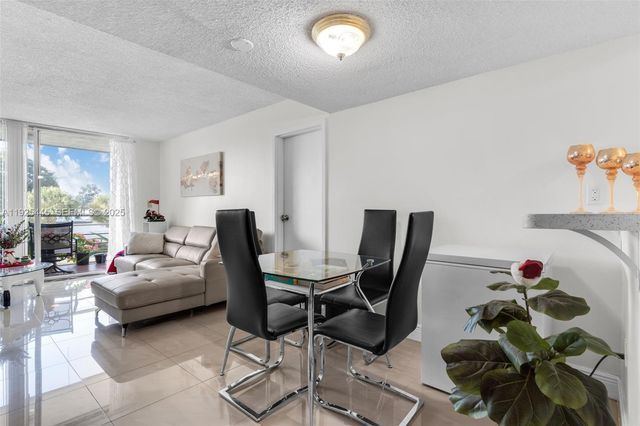 14180 SW 84th St 205-G, Miami, FL 33183