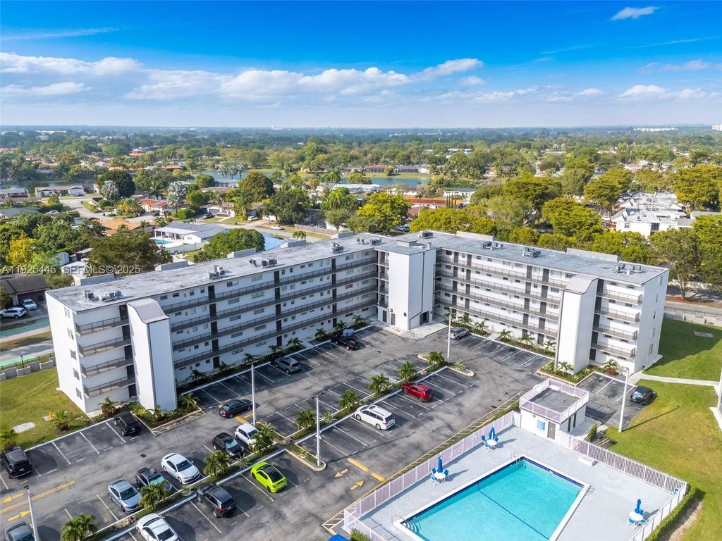 14180 SW 84th St 205-G, Miami, FL 33183