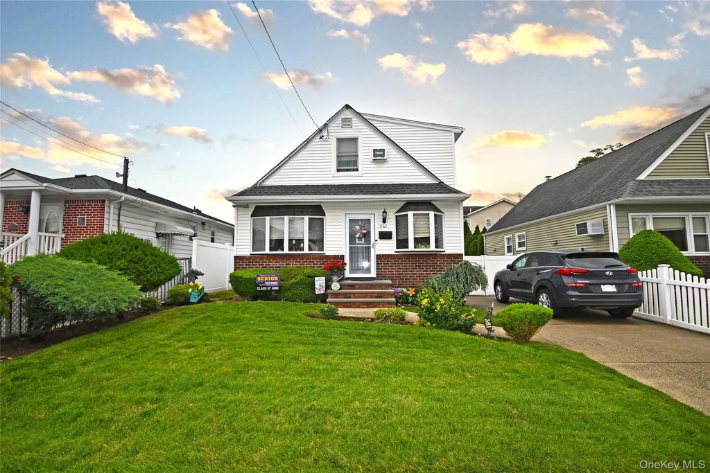 361 Travis Avenue, Elmont, NY 11003