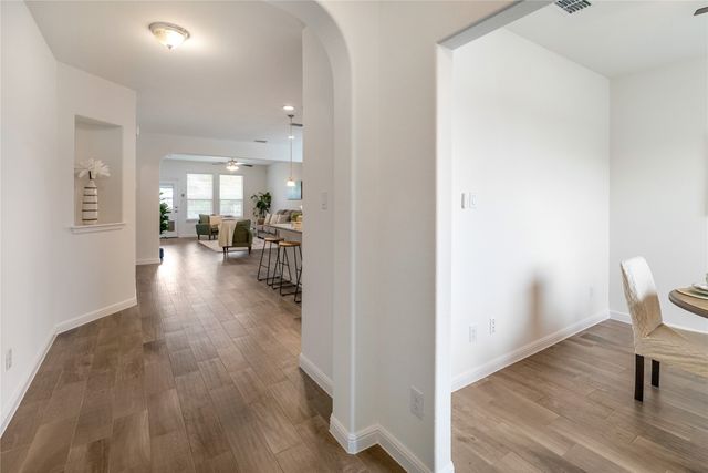 5044 Sugarcane Lane, Fort Worth, TX 76179