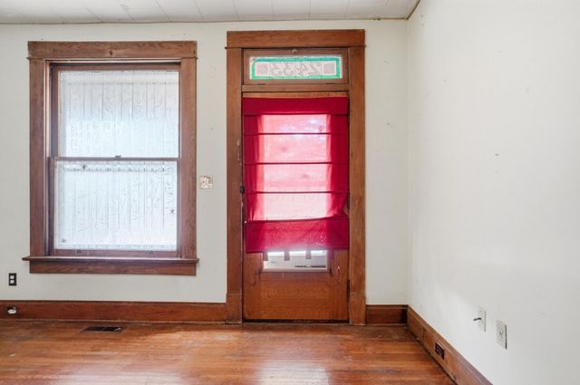 2433 N 4th Street, Columbus, OH 43202