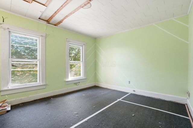 2433 N 4th Street, Columbus, OH 43202