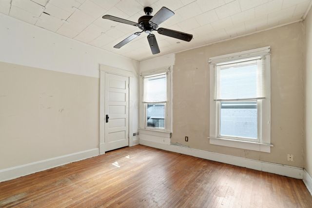 2433 N 4th Street, Columbus, OH 43202