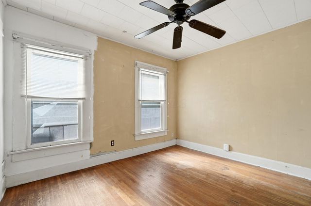 2433 N 4th Street, Columbus, OH 43202